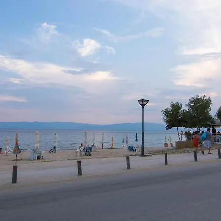 Eva's - Two Bedrooms Διαμέρισμα Orfánion