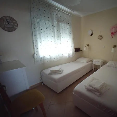 Eva's - Two Bedrooms Orfánion